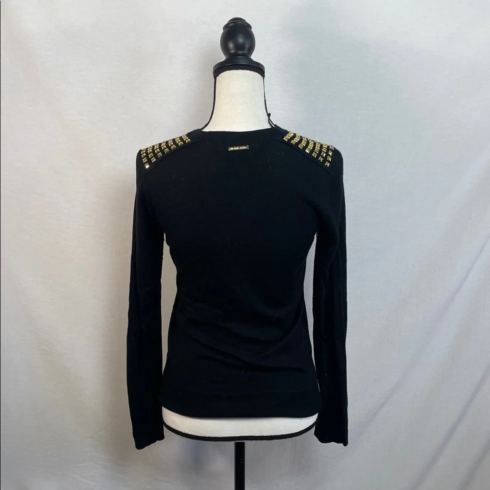 Cashmere Michael Kors Black Top with Gold Studs